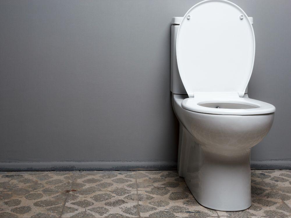 Como resolver problema de vazamento no vaso sanitário?