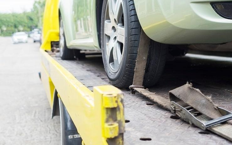 Reboque eficiente em Campo Grande RJ: o que saber antes?